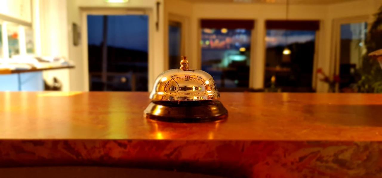 Marinan Richters Hostel Fjallbacka Bagian luar foto